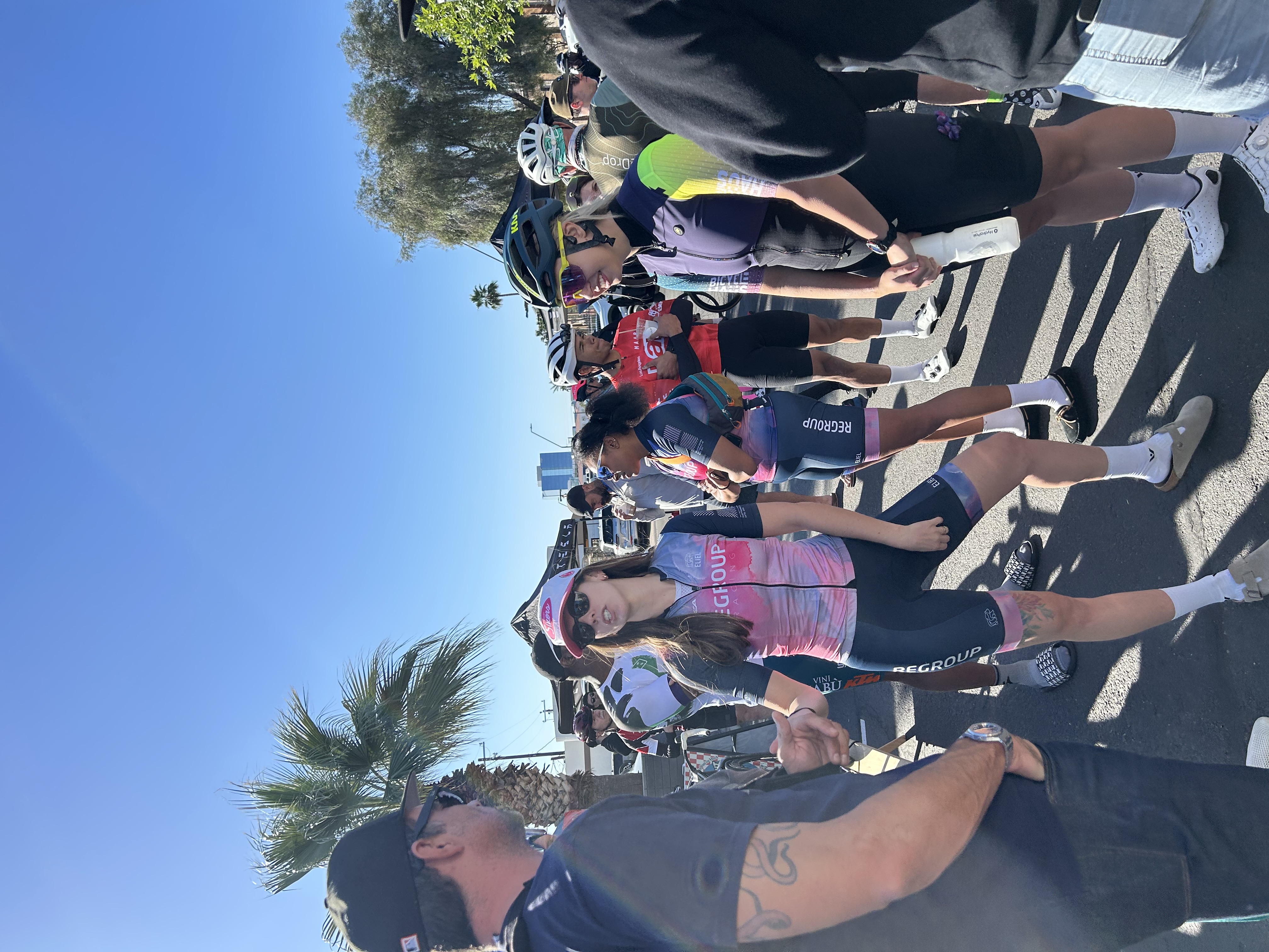 Regroup in the Desert - the crowd